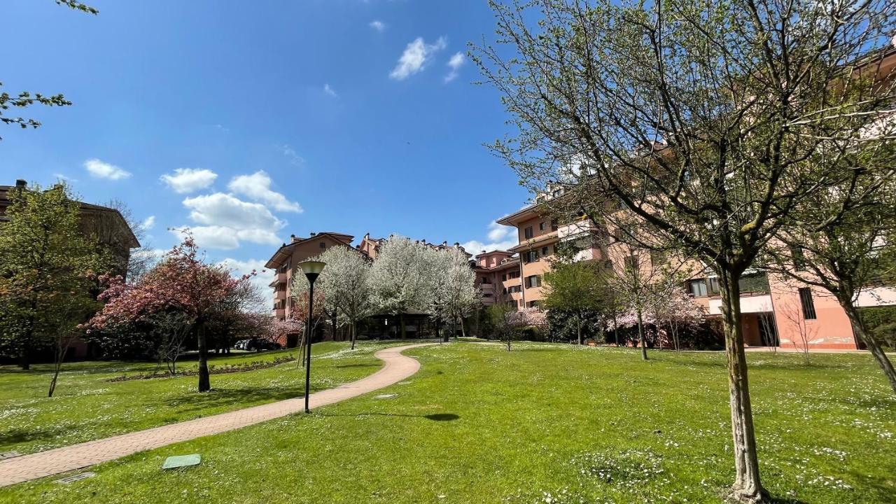 Pacy - Park City Home San Giuliano Milanese Zewnętrze zdjęcie