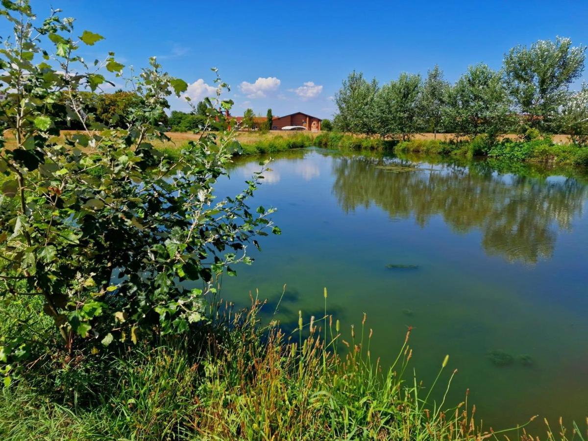 Pacy - Park City Home San Giuliano Milanese Zewnętrze zdjęcie